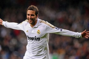 巴勒斯坦男篮在西亚锦标赛中奋勇争冠，体育水平持续提升