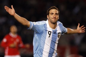 未来足球场馆实现全环节智能化管理，提升行业科技水平，足球场管理与服务方案